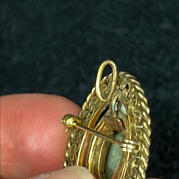 Rare WINARD Vintage Elegant Jade and Pearl Brooch/Pendant - Picture 6 of 9